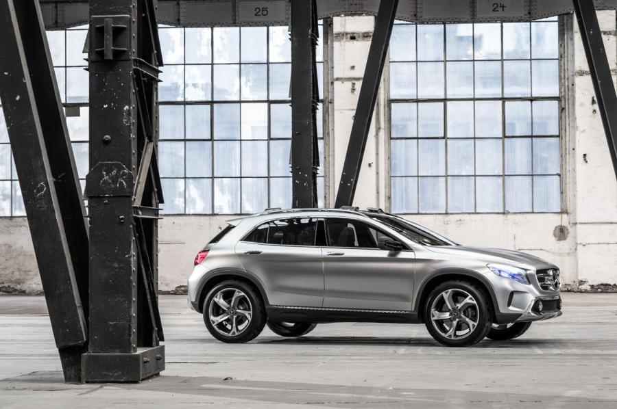  Mercedes-Benz GLA Concept 2013 года  (фото 32 из 42)